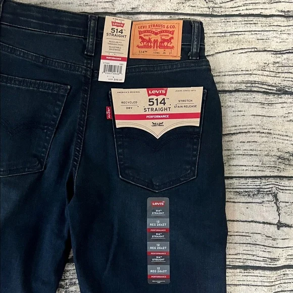 Levi's Boy’s Dark Denim 514 Straight Fit Jeans - Picture 2 of 6